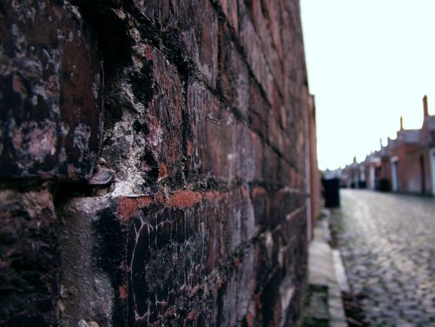 Kathering Leeming, 'Back Lane in Newcastle'